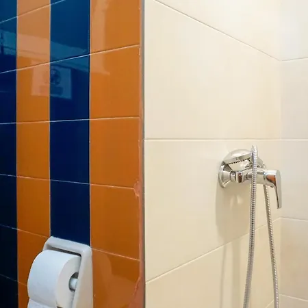 Lemon Garden Apartment *